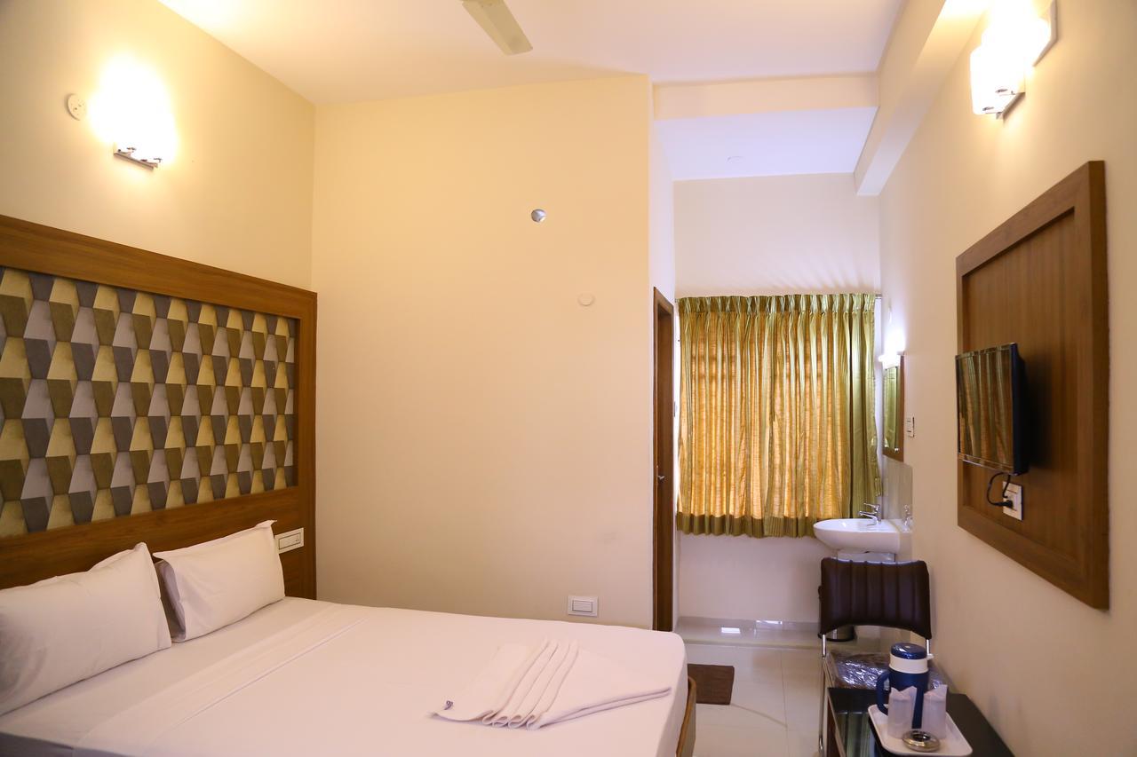 Hotel Gokulgrande Erode Exterior photo