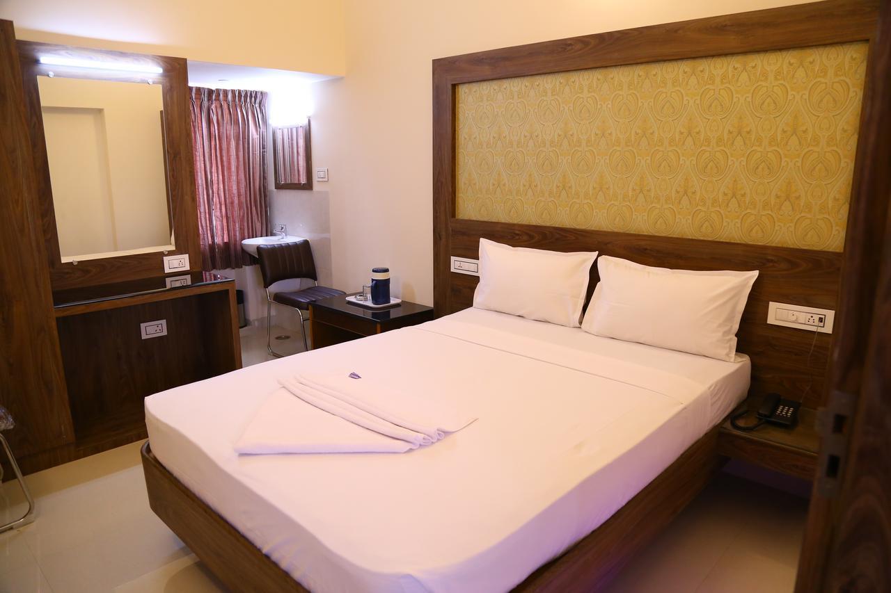 Hotel Gokulgrande Erode Exterior photo